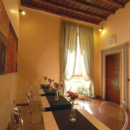 Hotel In And Out Piazza Navona